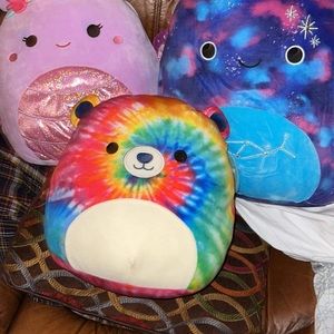 New Squishmallow Pixari the Alien Blue Only has his own Star Constellation w Tag